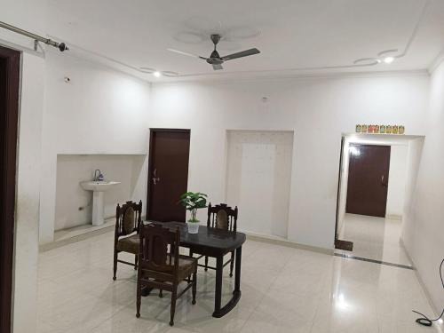 Krishna Villa