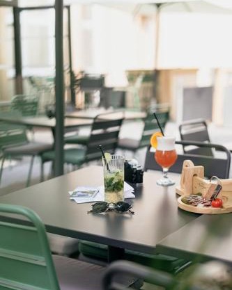 Kyriad Metz Centre - Restaurant Moze