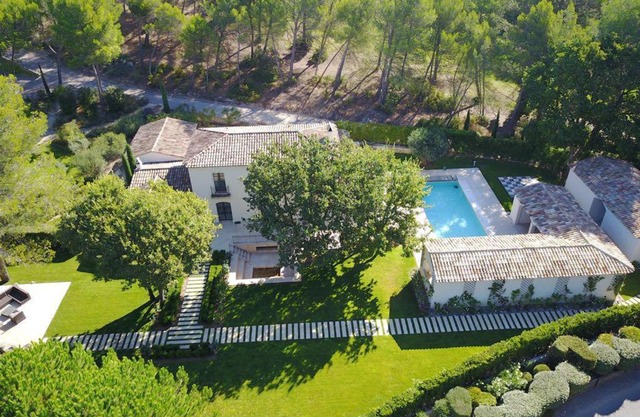 La Bastide des Rosiers