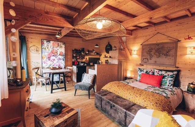 LA CABANE DU BON CHEMIN, SPA