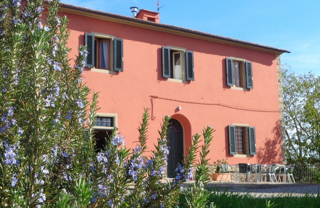 La casa di Marcello - panoramic country house on the hills in Tuscany