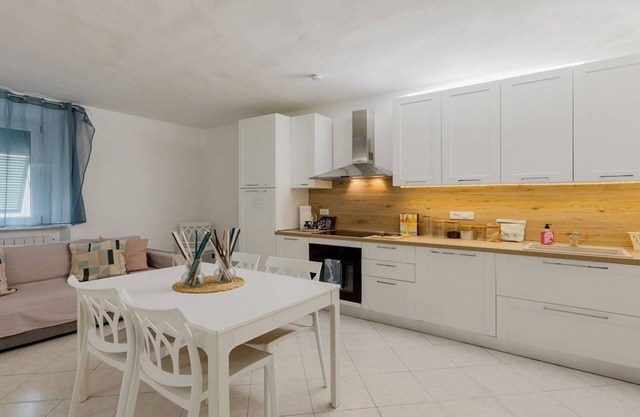 La Casa di Nonno Roberto by Rentbeat