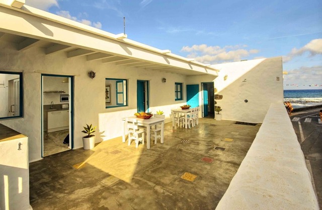 La Casa Las Salinas, Galana