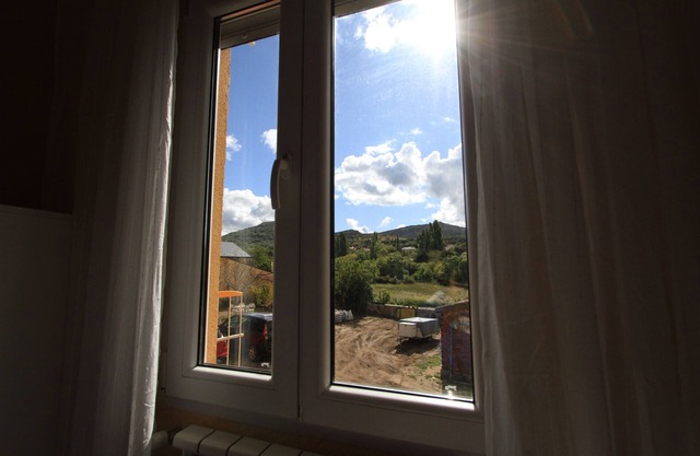 La Casita Amarilla