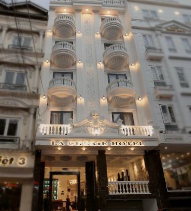 La Chérie Hotel