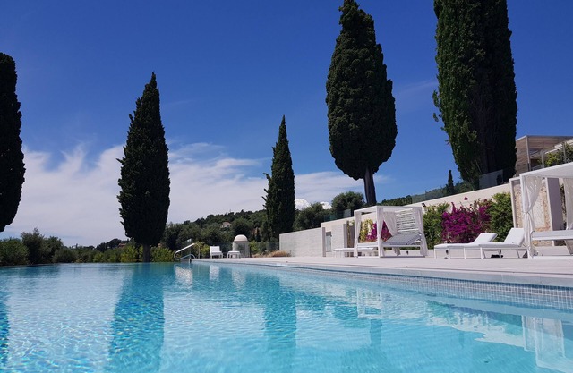 La Consolate: 5* apartment, 90m2 terrace, panoramic sea view, private Jacuzzi
