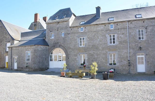 La cour de Himbe – Renovated 4-bedroom farmhouse in the heart of Ardennes