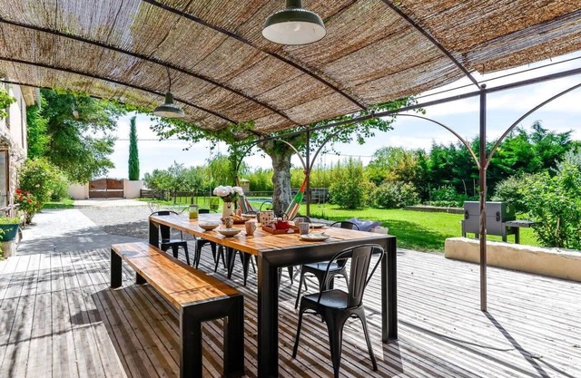 "La Durance" - Magnificent renovated farmhouse at the gates of the Luberon