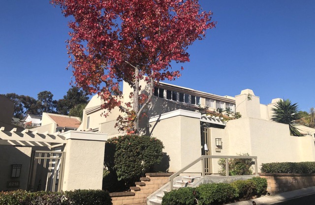 La Jolla/UTC, San Diego- Close to UCSD- room with private entrance and bathroom.