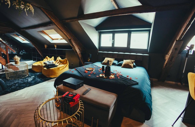 La Marble room