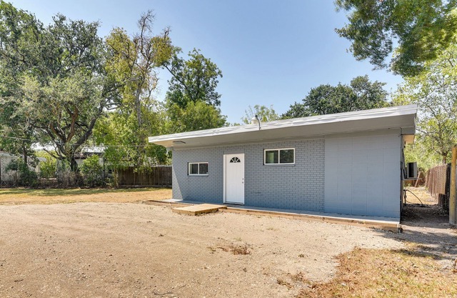 La Marque Vacation Rental: 13 Mi to Galveston!