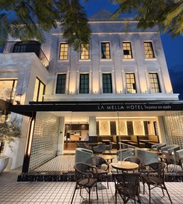 La mella hotel thakhek