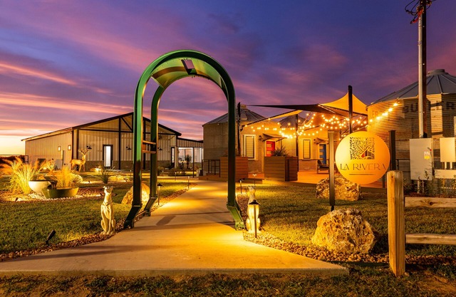 La Rivera Resort