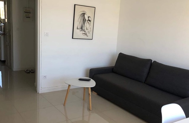 'La Vague' Cozy apartment with balcony for 5 people in Marseille