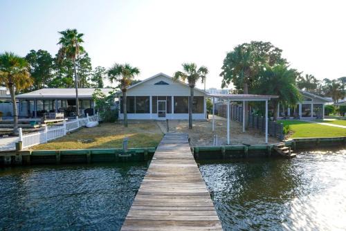 Lagoon Landing Waterfront Home