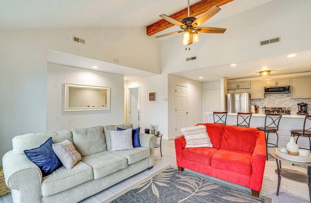 Lake Access & Views: Condo w/Pools in Osage Beach