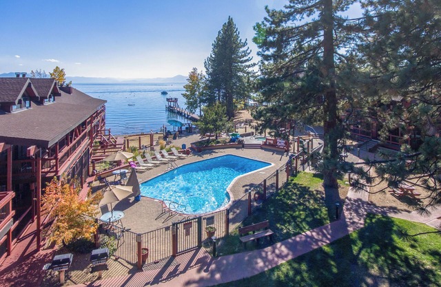Lake/Beach Front Resort - Pool, Hot Tub, BBQ+ #30