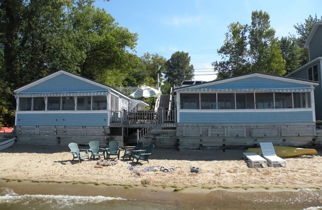 Lake Champlain lakefront cottages with beautiful mountain views.