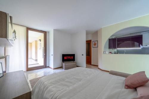 Lake Como 10 min - Terrace with Lake View - Wifi