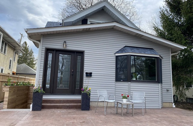 Lake Como Retreat – Spacious 3 Bedroom, 3 Bathroom Home with Lake Views