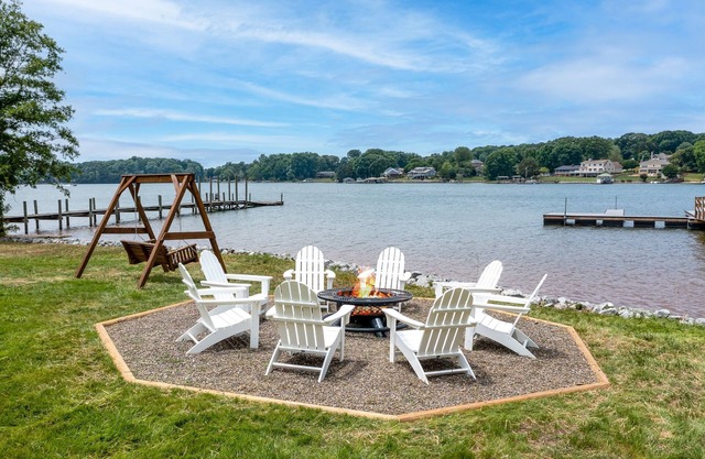 Lake Escape's Sun-Kissed