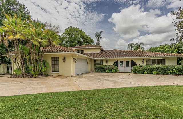 Lake Keystone Executive home