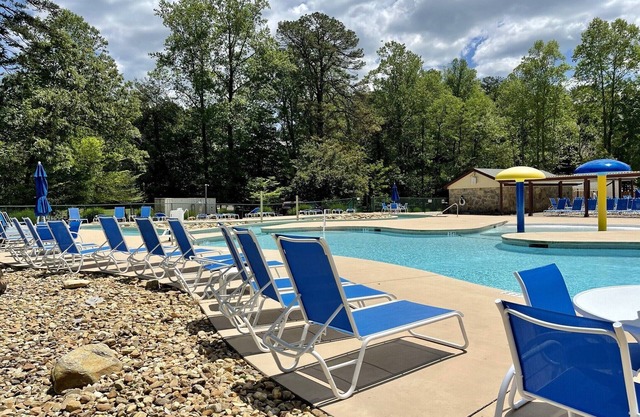 Lake Lure Mountain Serenity Villa @ Rumbling Bald with Pools, Golf & Restaurants