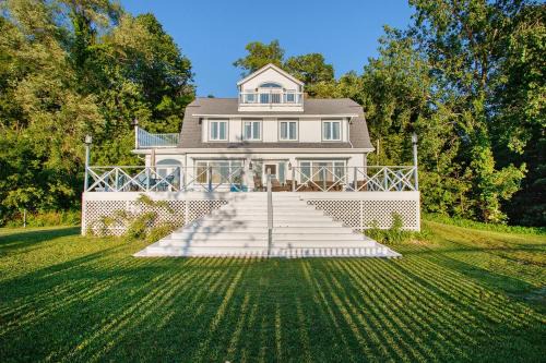 Lake Michigan Retreat