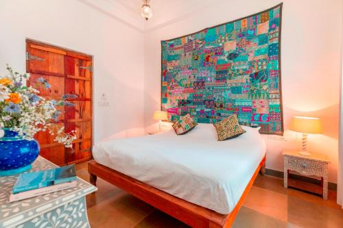 Lake Pichola Hibiscus Hotel