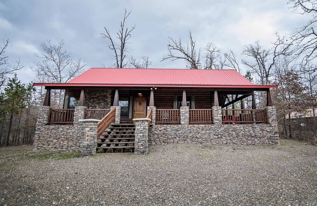 Lake Ridge Retreat- Broken Bow/Hochatown- 2bd