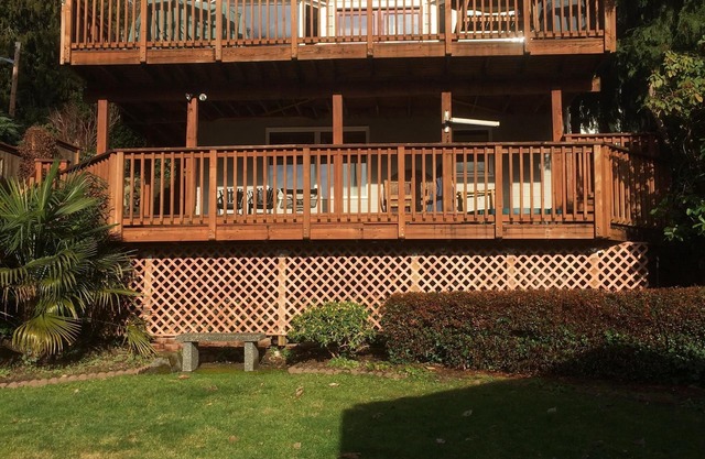Lake Roesiger Waterfront Home with Dock