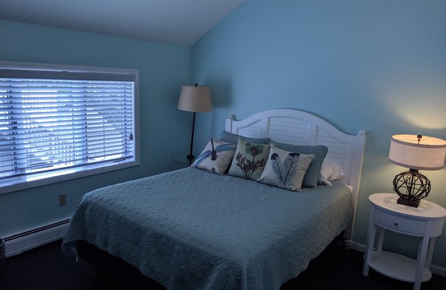 Lake Side Room at The Copper Trout.