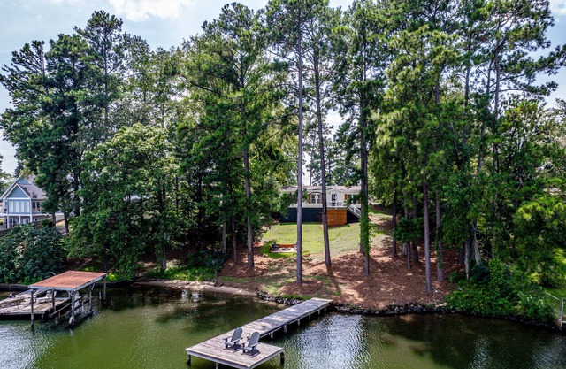 Lake Sinclair Getaway