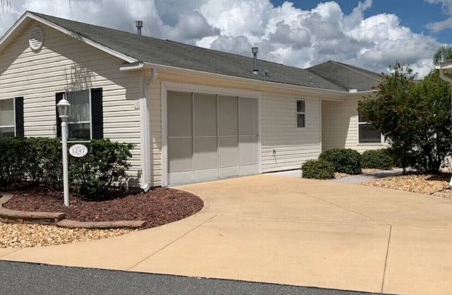Lake Sumter Estill Villa (Virginia Trace)