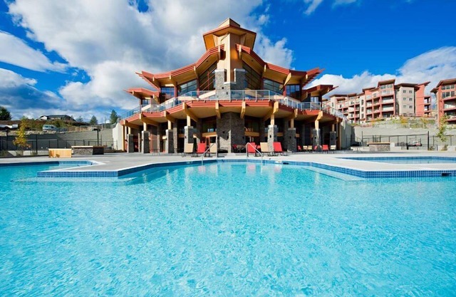 Lake View! Resort Style living. Short term rentals are allowed at this complex.