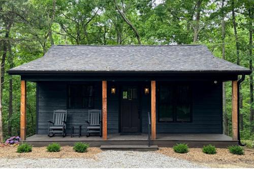 Lakefront Cabin with Fire Pit in Carbondale, Illinois