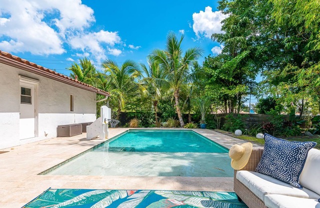 Lakefront Delray Beach Modern Luxury Villa