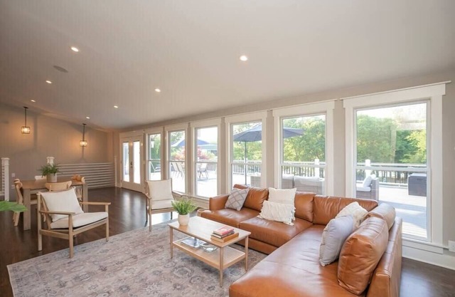 Lakefront Home! Game Tables and Boat Dock