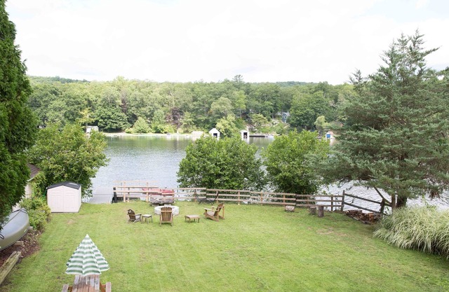 Lakefront Home under 60 minutes from NYC and Westchester County