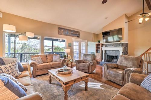 Lakefront Home with Point Venture Golf Access!
