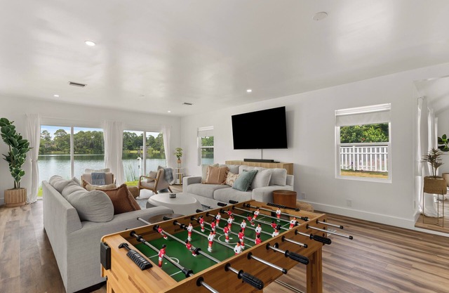 Lakefront Luxury Rental