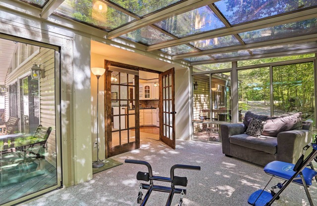 Lakefront Milford Home w/Pvt Dock & Hot Tub!