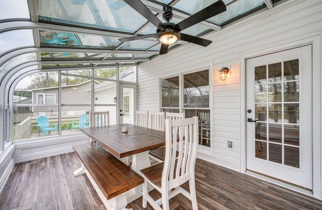 Lakefront Milledgeville Home w/Private Dock!