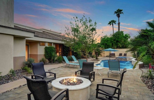 Lakefront Mountain View in PGA West LIC#066355 3br/4ba with bonus room