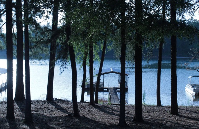 Lakefront Property Getaway With Dock And Ramp, Near Clemson