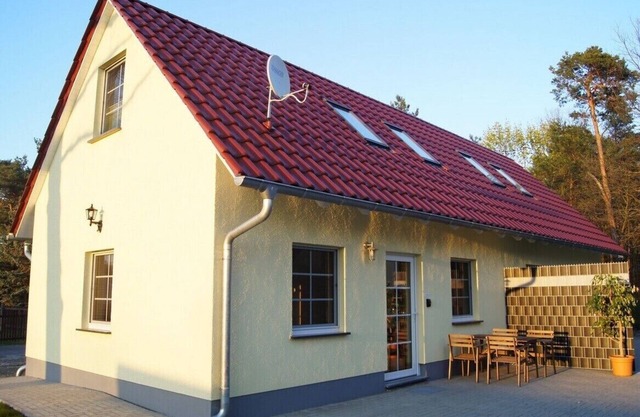 Lakeland vacation home in Geierswalde - House "Sedlitzer See"