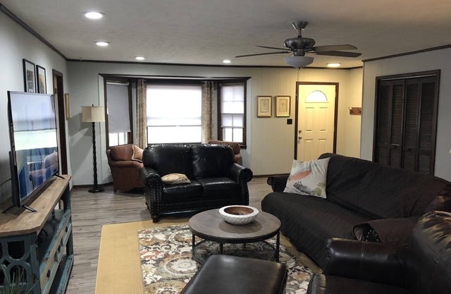 LakePoint Sports Cartersville Bunkhouse