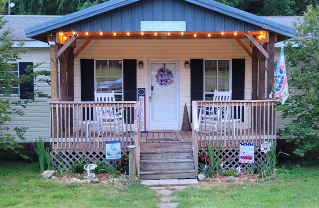 Lakeside Getaway on Kerr Lake – Perfect for Bass Tournaments & Family Retreats