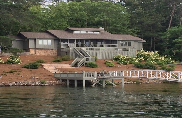 Lakeside Luxury: Experience Tranquility in Our Remodeled Lake House Rental
