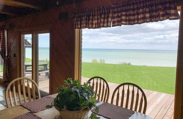 Lakeview Chalet - perfect for your getaway